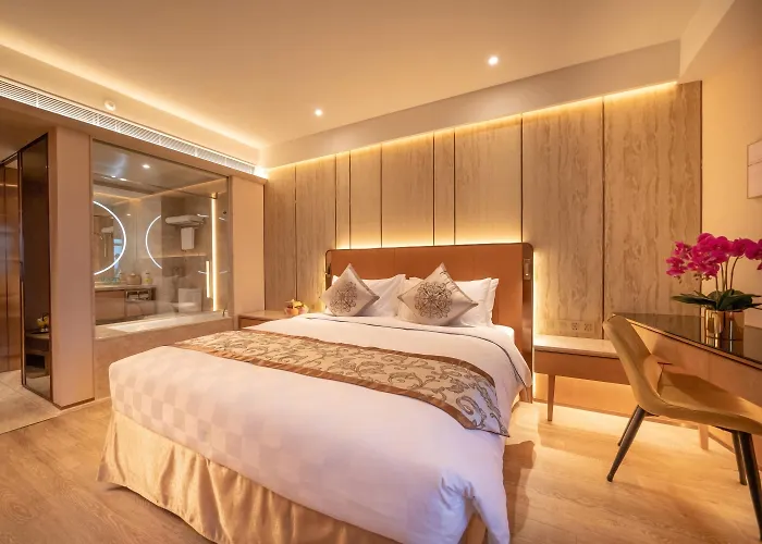 Hotel Golden Dragon Macau
