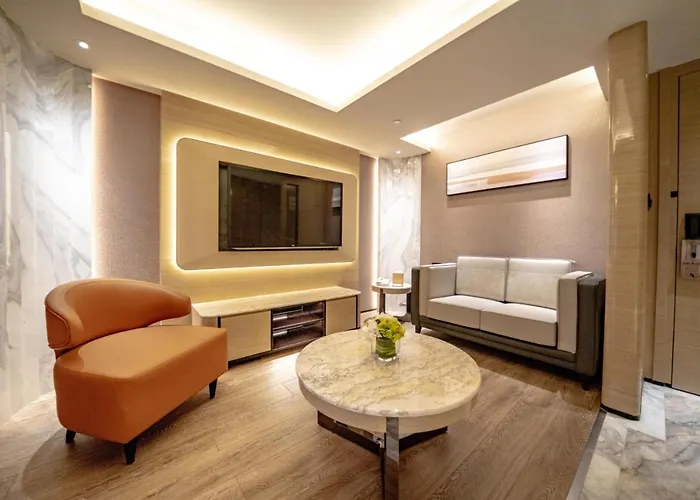 Golden Dragon 4* Macau