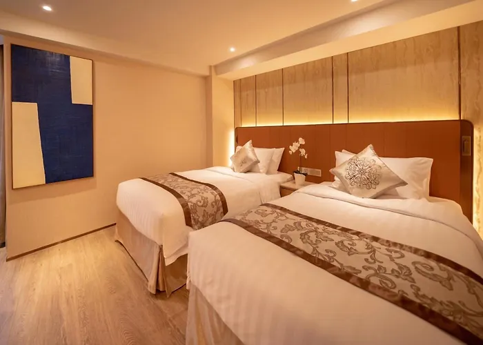 Golden Dragon Hotel