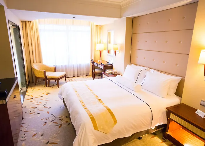 Golden Dragon 4*