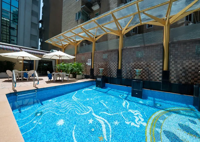 Golden Dragon Hotel 4*