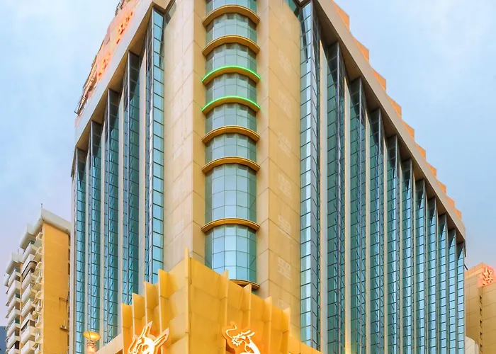 Golden Dragon 4* Macau