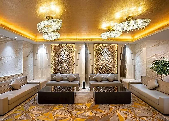 Golden Dragon 4*